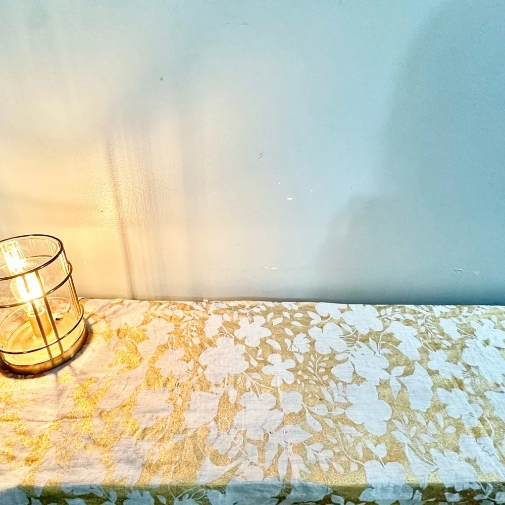 Crate&Barrel Gold and Gray Floral table runners & napkins set